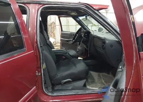 2003 Chevrolet Blazer Ls из США, поврежденный, VIN 1GNDT13X23K181853